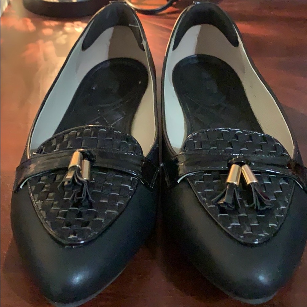 Black point toe flata
